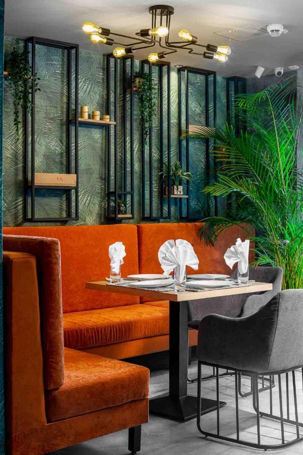 Labirint Boutique Hotel بوخارست المظهر الخارجي الصورة